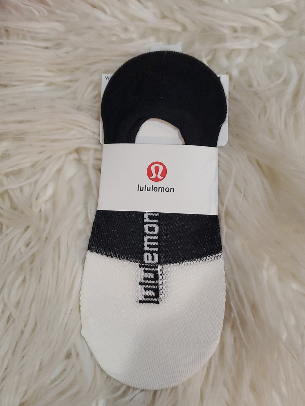 Lululemon no-show socks